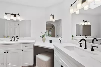 16449 N 29th Lane, Phoenix, AZ 85053 - Photo 27