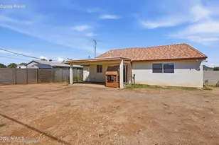 9507 W Coronado Dr, Arizona City, AZ 85123 - Photo 17