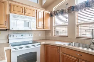 220 Motherlode Dr, Apache Junction, AZ 85119 - Photo 17