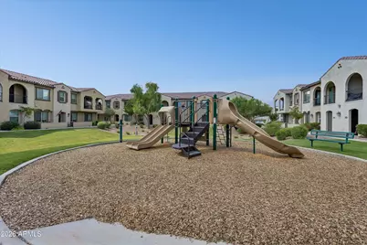 155 N Lakeview Boulevard #258, Chandler, AZ 85225 - Photo 31