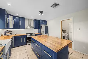 6427 W Purdue Ave, Glendale, AZ 85302 - Photo 9