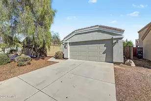 23613 N El Frio Ct, Sun City, AZ 85373 - Photo 5