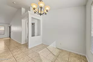 23613 N El Frio Ct, Sun City, AZ 85373 - Photo 7