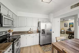 16644 N 33rd St, Phoenix, AZ 85032 - Photo 7