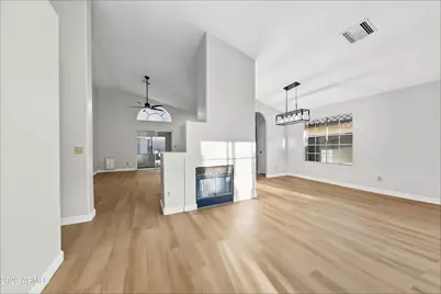 16017 S 43rd Place, Phoenix, AZ 85048 - Photo 3