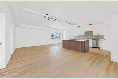 5640 W Highland Avenue, Phoenix, AZ 85031 - Photo 5