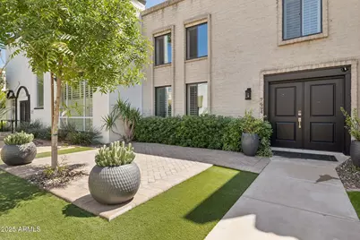 7694 E Minnezona Avenue, Scottsdale, AZ 85251 - Photo 7
