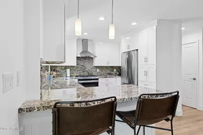7694 E Minnezona Avenue, Scottsdale, AZ 85251 - Photo 25