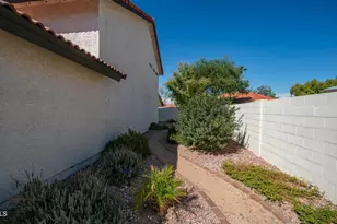8621 S Maple Ave, Tempe, AZ 85284 - Photo 45