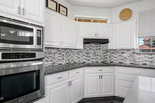 8621 S Maple Ave, Tempe, AZ 85284 - Photo 5