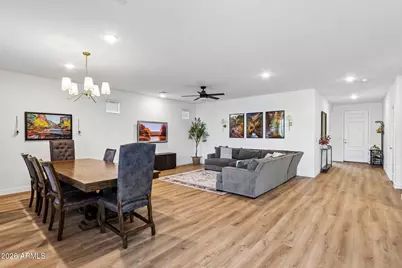 27000 N 168th Lane, Surprise, AZ 85387 - Photo 15