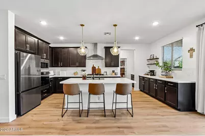 27000 N 168th Lane, Surprise, AZ 85387 - Photo 5
