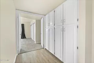 606 E Colgate Dr, Tempe, AZ 85283 - Photo 9