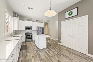 2711 W VÃ­a Bona Fortuna --, Phoenix, AZ 85086 - Photo 11