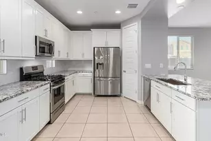 9640 E Thunderbolt Ave, Mesa, AZ 85212 - Photo 7
