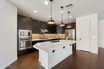 5622 S 28th Street, Phoenix, AZ 85040 - Photo 3