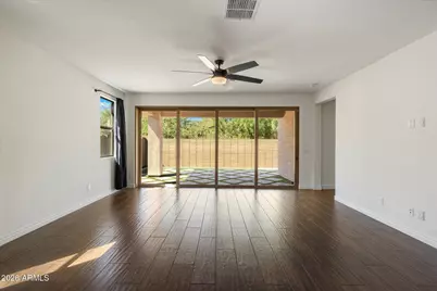 5622 S 28th Street, Phoenix, AZ 85040 - Photo 9