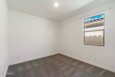 5622 S 28th Street, Phoenix, AZ 85040 - Photo 17