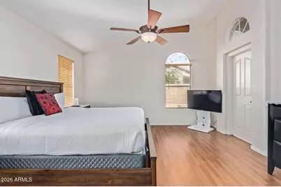 7942 W Kimberly Way, Glendale, AZ 85308 - Photo 9