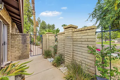 3306 S Parkside Drive, Tempe, AZ 85282 - Photo 11