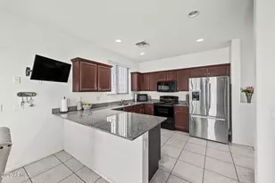 7359 W Cambridge Ave, Phoenix, AZ 85035 - Photo 11