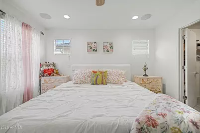 7359 W Cambridge Avenue, Phoenix, AZ 85035 - Photo 19
