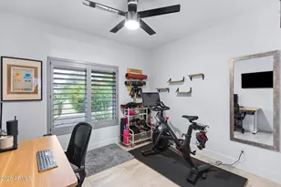 8480 E Coolidge Street E, Scottsdale, AZ 85251 - Photo 25