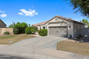 8480 E Coolidge Street E, Scottsdale, AZ 85251 - Photo 5