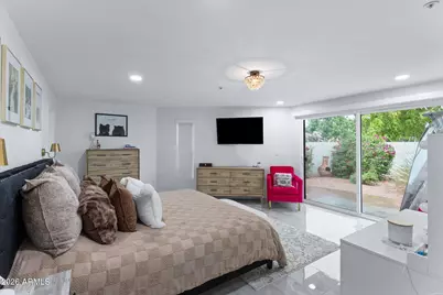 8480 E Coolidge Street E, Scottsdale, AZ 85251 - Photo 17