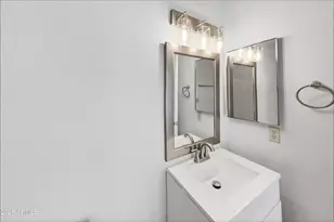 7619 W Ironwood Dr, Peoria, AZ 85345 - Photo 7