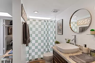 3637 E Monterosa Street #17, Phoenix, AZ 85018 - Photo 15