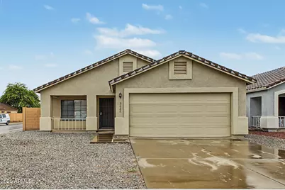 2820 S 64th Drive, Phoenix, AZ 85043 - Photo 1