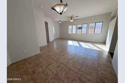 25852 W Lynne Lane, Buckeye, AZ 85326 - Photo 11