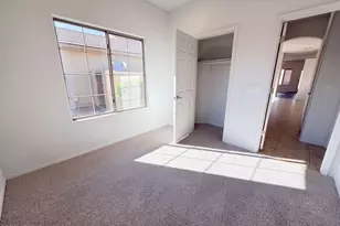 25852 W Lynne Ln, Buckeye, AZ 85326 - Photo 17