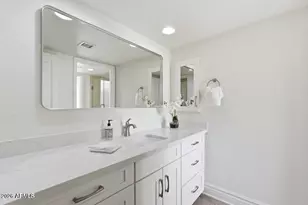 3800 E Lincoln Dr, Phoenix, AZ 85018 - Photo 21