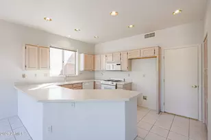 14104 W Gunsight Dr, Sun City West, AZ 85375 - Photo 13