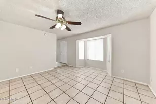 1401 E Kerry Ln, Phoenix, AZ 85024 - Photo 13
