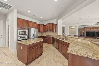 20449 N 268th Drive, Buckeye, AZ 85396 - Photo 13