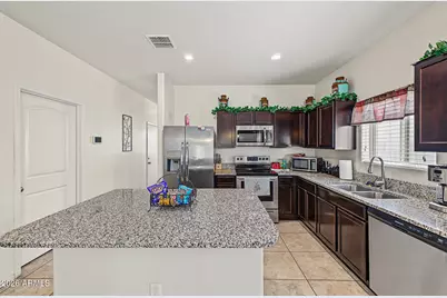 25602 W Coles Road, Buckeye, AZ 85326 - Photo 7