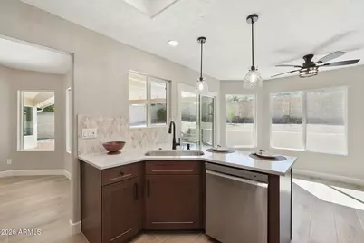 1007 E Grandview Road, Phoenix, AZ 85022 - Photo 43