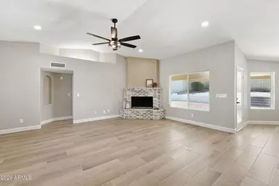 1007 E Grandview Road, Phoenix, AZ 85022 - Photo 5