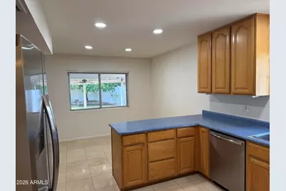 621 E Calavar Road, Phoenix, AZ 85022 - Photo 7