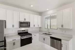 17812 W Oberlin Way, Surprise, AZ 85387 - Photo 13