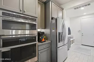 10730 W Yukon Dr, Sun City, AZ 85373 - Photo 9