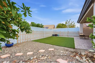 10730 W Yukon Drive, Sun City, AZ 85373 - Photo 31