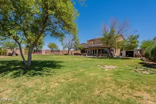 21188 N Duncan Dr, Maricopa, AZ 85138 - Photo 33