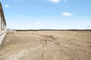 8915 S 355th Ave, Tonopah, AZ 85354 - Photo 27