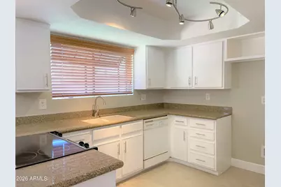 10235 N 31st Street #11, Phoenix, AZ 85028 - Photo 3