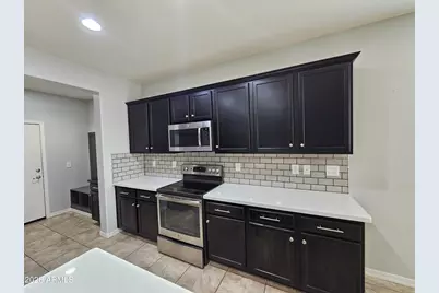 10155 W Los Gatos Drive, Peoria, AZ 85383 - Photo 5