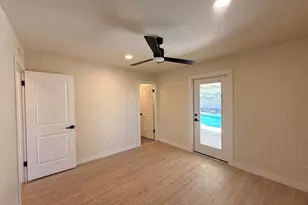 3406 E Campo Bello Dr, Phoenix, AZ 85032 - Photo 11